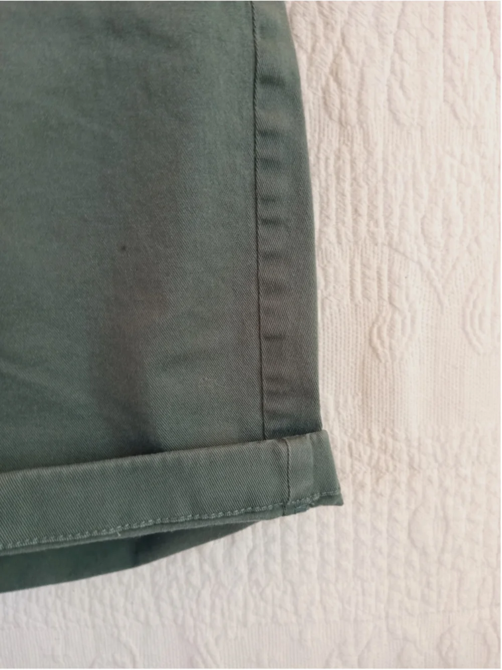 J.crew Flat Front Chino Shorts laurel Green 34 waist 9in Inseam gender neutral